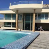 Casas Familiares
